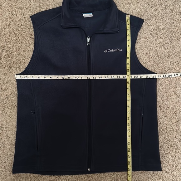 COLUMBIA🏔️Men’s FLEECE Navy VEST Size LARGE - Picture 11 of 11